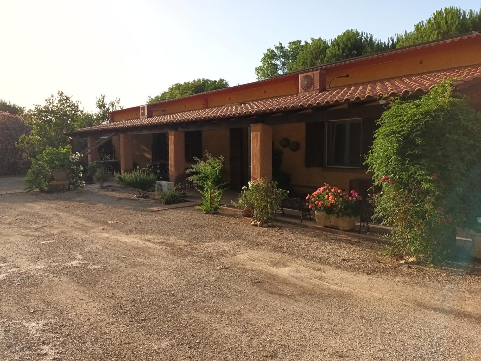 Agriturismo La Barca In Secca Olmedo Exterior photo